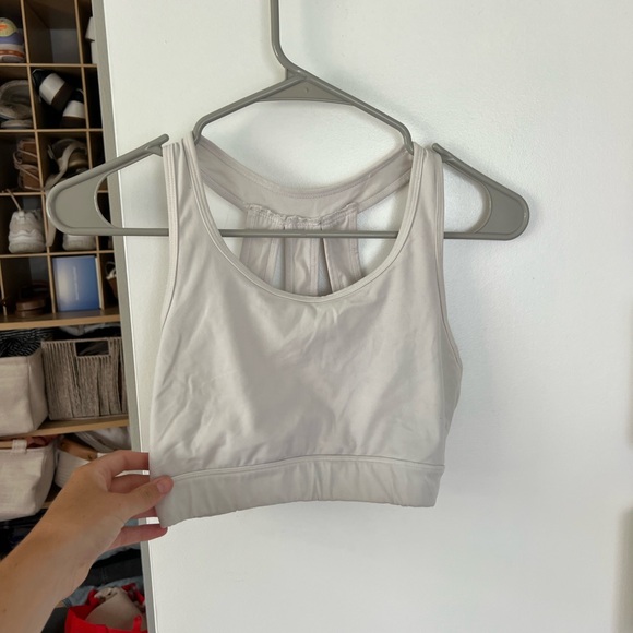 NVGTN sports bra - Picture 2 of 12